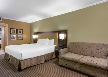 Royal Sun Hotel & Suites hotel thumbnail 7