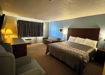 Western Inn hotel thumbnail 5