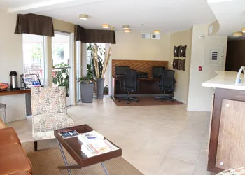 Best Western Plus Suites Hotel Coronado Island hotel thumbnail 2
