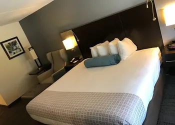 Best Western Plus Roswell / Alpharetta hotel thumbnail 4