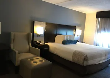 Best Western Plus Roswell / Alpharetta hotel thumbnail 6