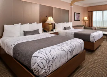 Best Western Plus Suites Hotel - LAX Airport LA Stadium hotel thumbnail 5