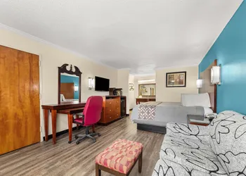 Americas Best Value Inn and Suites Aberdeen hotel thumbnail 8