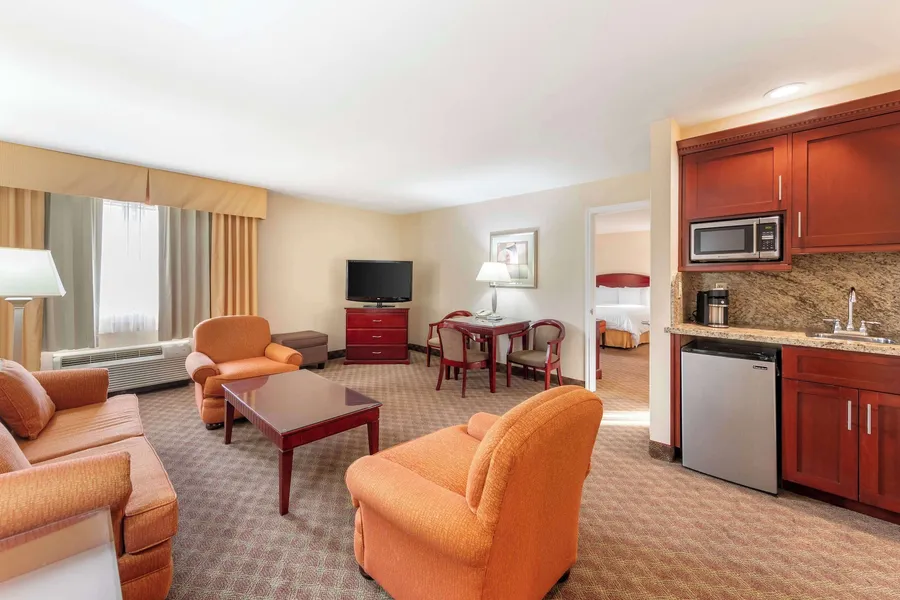 Best Western Plus West Covina Inn hotel detail image 6