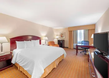 Best Western Plus West Covina Inn hotel thumbnail 7