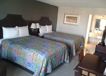Express inn and suites hotel thumbnail 2