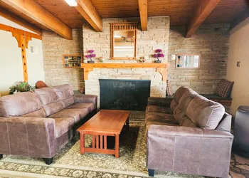 Americas Best Inn Iola hotel thumbnail 5