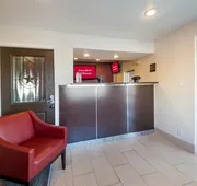Red Roof Inn San Antonio E – Frost Bank Center hotel detail image 4