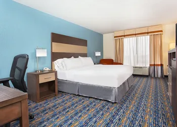 Holiday Inn Express Berea by IHG hotel thumbnail 8