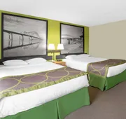 Super 8 by Wyndham Davenport hotel detail image 5