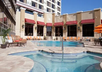 Ramada Plaza Resort & Suites by Wyndham Orlando Intl Drive hotel thumbnail 7