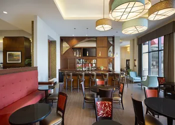 Ramada Plaza Resort & Suites by Wyndham Orlando Intl Drive hotel thumbnail 4