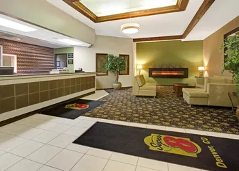 Super 8 by Wyndham Wheat Ridge/Denver West hotel thumbnail 3