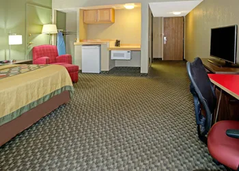 Super 8 by Wyndham Wheat Ridge/Denver West hotel thumbnail 4