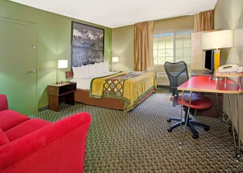 Super 8 by Wyndham Wheat Ridge/Denver West hotel thumbnail 7
