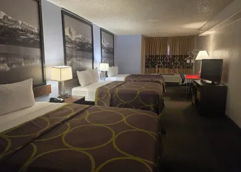 Super 8 by Wyndham Wheat Ridge/Denver West hotel thumbnail 8