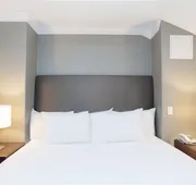 Sandman Hotel & Suites Vancouver Airport hotel detail image 3