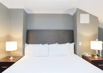 Sandman Hotel & Suites Vancouver Airport hotel thumbnail 3