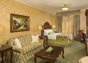 Ayres Hotel Manhattan Beach LAX hotel thumbnail 7