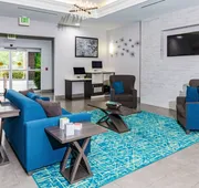 La Quinta Inn & Suites by Wyndham Tomball hotel detail image 3