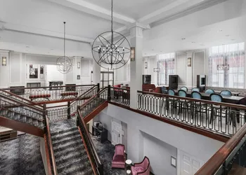Hampton Inn & Suites Baltimore Inner Harbor hotel thumbnail 3