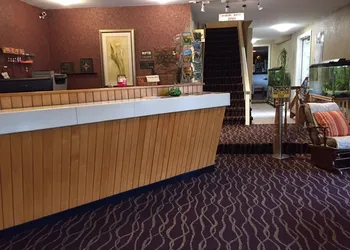 Black Mountain Inn hotel thumbnail 3