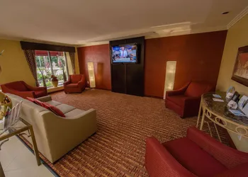 Ramada by Wyndham Houston Intercontinental Airport East hotel thumbnail 4