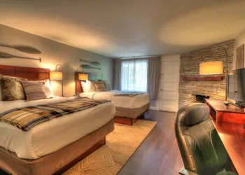 River Edge Inn hotel thumbnail 5