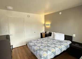 Motel 6 San Diego, CA - Hotel Circle - Mission Valley hotel thumbnail 8
