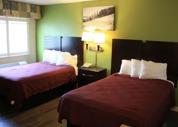 Express Inn hotel thumbnail 4