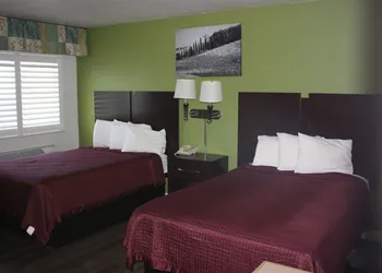 Express Inn hotel thumbnail 6