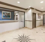 Days Inn & Suites by Wyndham Webster NASA-ClearLake-Houston hotel detail image 4