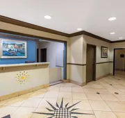 Days Inn & Suites by Wyndham Webster NASA-ClearLake-Houston hotel detail image 5