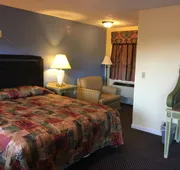 Budget Inn North Stonington hotel detail image 5