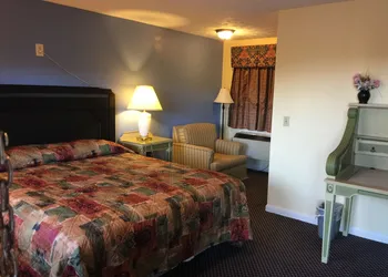Budget Inn North Stonington hotel thumbnail 5