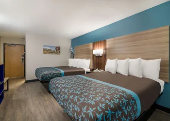 SureStay by Best Western Lewiston Auburn Area hotel thumbnail 8