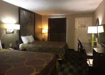 Super 8 by Wyndham Jackson hotel thumbnail 7
