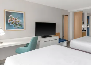 Hilton Garden Inn Queens/JFK Airport hotel thumbnail 7