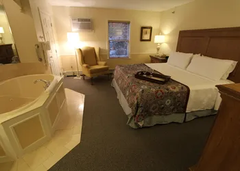 InnSeason Resorts The Falls at Ogunquit hotel thumbnail 7