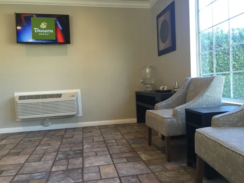 Anaheim Executive Inn & Suites hotel detail image 2