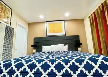 Ocean Inn hotel thumbnail 6