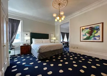 The Sterling Hotel hotel thumbnail 8