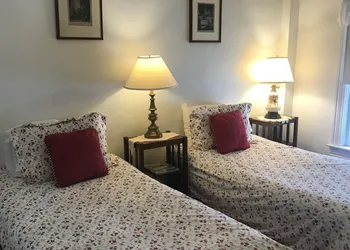 The Inn at Starlight Lake hotel thumbnail 8