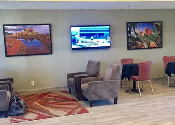 Travelers Inn hotel thumbnail 2