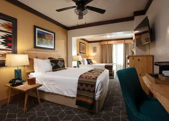 Hotel El Rancho hotel thumbnail 8