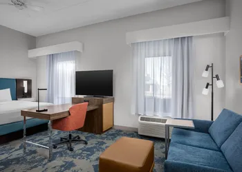 Hampton Inn & Suites Clinton - I-26 hotel thumbnail 5