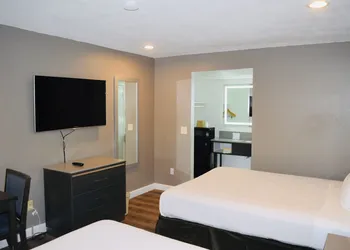 Hotel Milagro hotel thumbnail 2