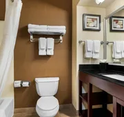 Comfort Suites Clovis - Fresno hotel detail image 5