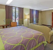 Super 8 by Wyndham Manassas hotel detail image 7