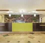 La Quinta Inn & Suites by Wyndham Bentonville hotel detail image 3